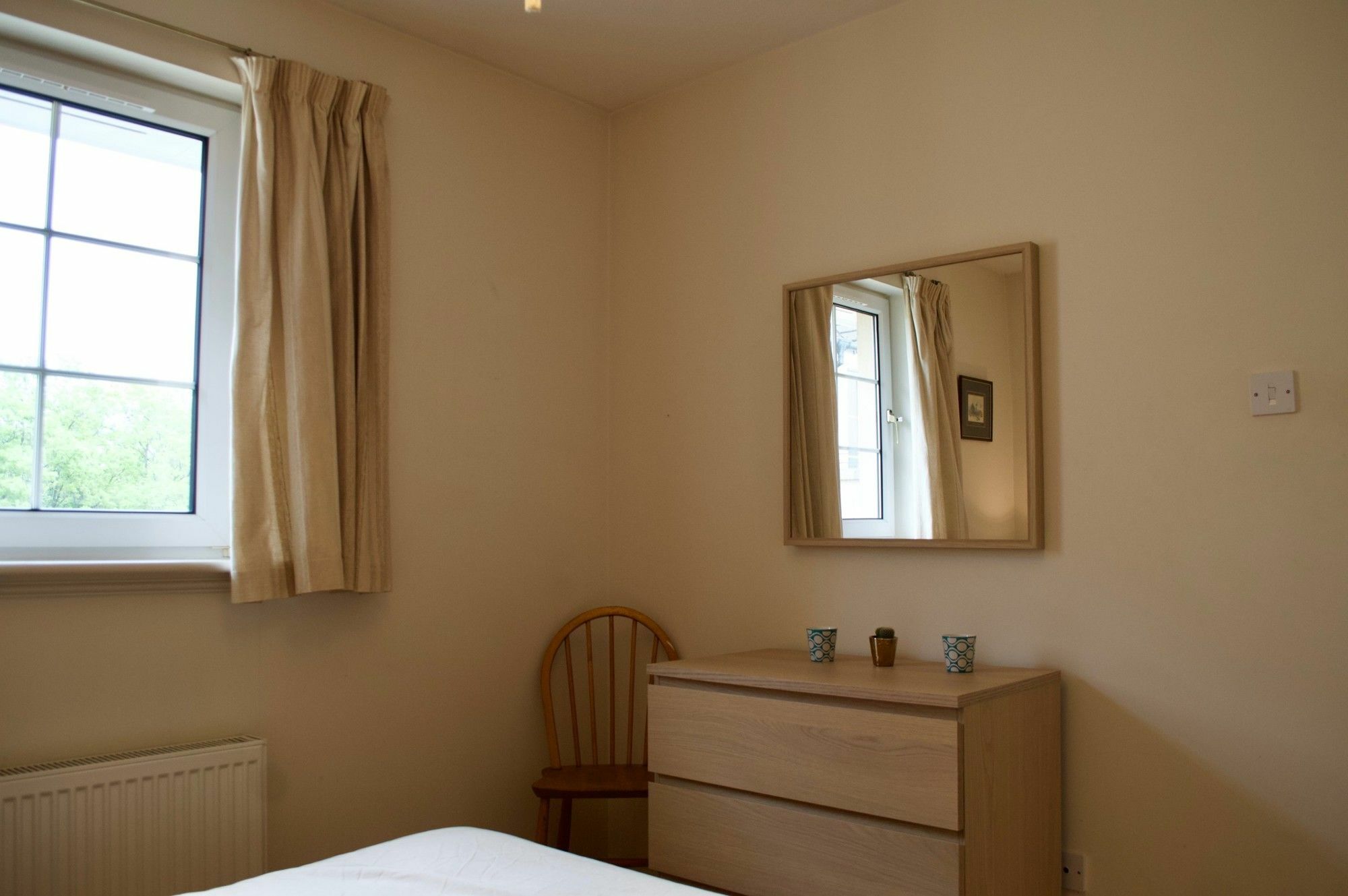 Bright 1 Bedroom Apartment In Edinburgh Bagian luar foto